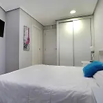 En El Centro De Con Parking Apartment Vigo