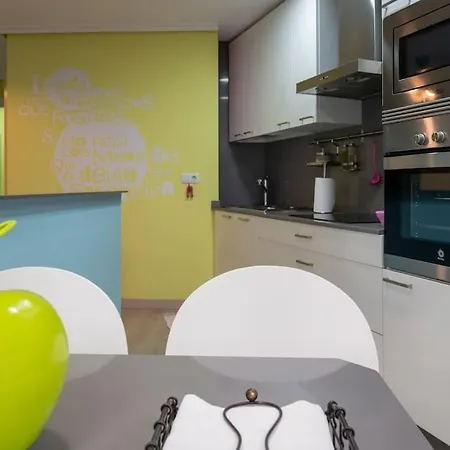 En El Centro De Con Parking *