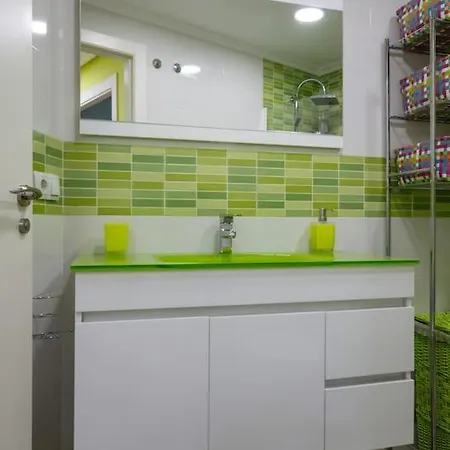 En El Centro De Con Parking *