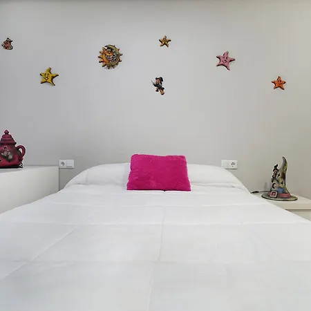 En El Centro De Con Parking * Vigo